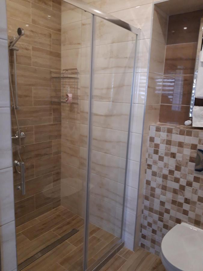 Apartamenty Polna Ostrowiec Świętokrzyski Eksteriør billede